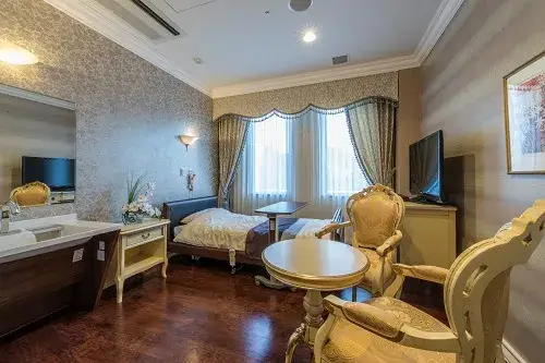 全ての職種に残業をしないような業務組みをしていています。 年間休日も120日と充実しています。